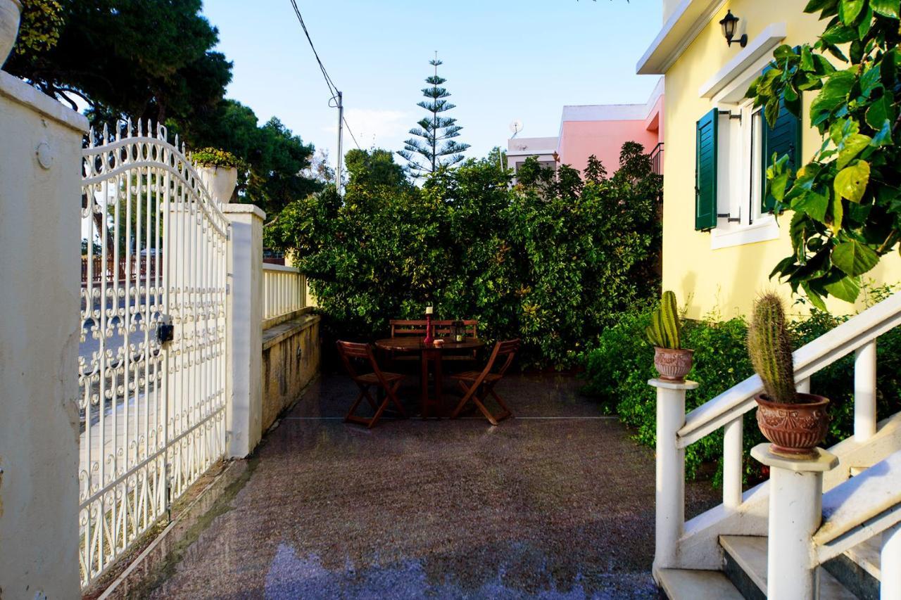 Apartmán Jasmine Of Poseidonia Posidhonía Exteriér fotografie