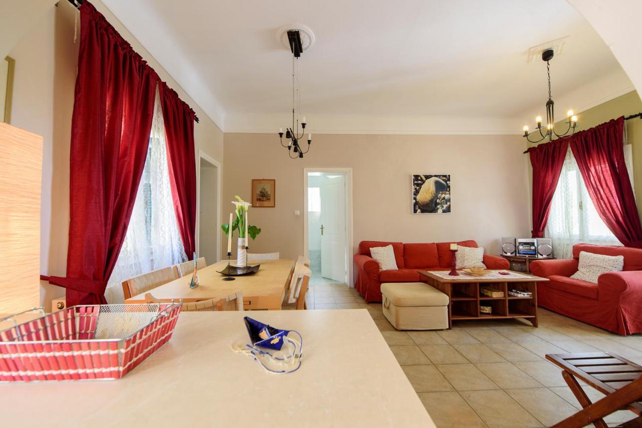 Apartmán Jasmine Of Poseidonia Posidhonía Exteriér fotografie