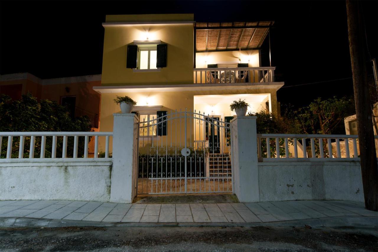 Apartmán Jasmine Of Poseidonia Posidhonía Exteriér fotografie